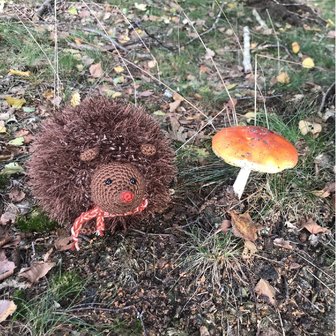 crochet pattern hedgehog