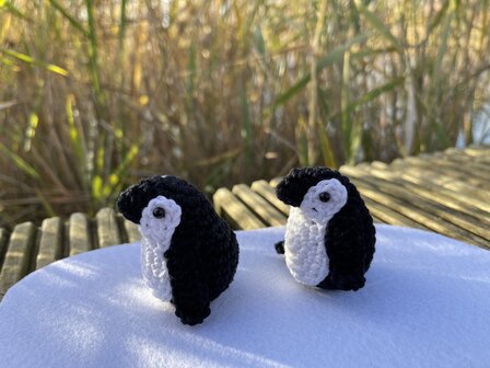 crochet pattern penguins