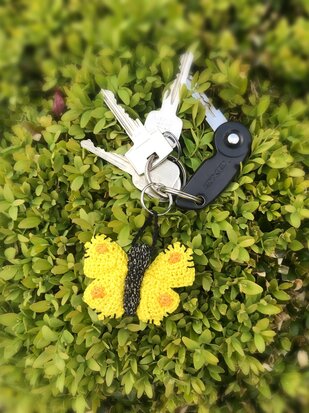 crochet pattern keychain brimestonebutterfly